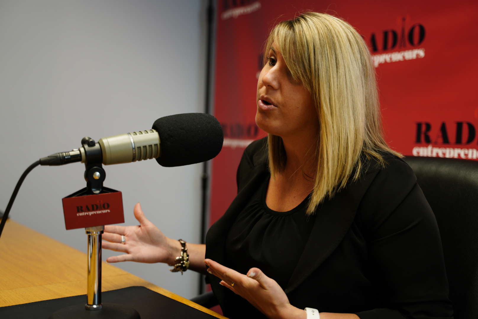 Alexis Brickner – Alexis Marie Photography + Designs